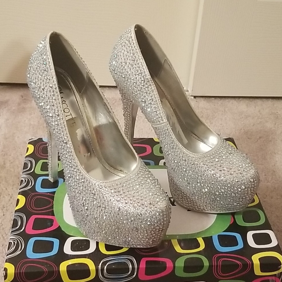 Silver Rhinestone Heels - Picture 3 of 9